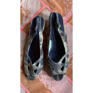 Neiman Marcus Vintage Vaneli Kitten Heels